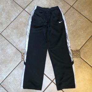Nike Youth sweatpants
